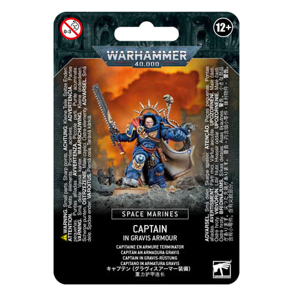 Space Marines: Captain with Master-Crafted Bolt Rifle
